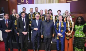 2025-11_Afrikareise_Bundespräsident_Steinmeier_ILV-Fernerkundung_Martin_Wagner_Ghana_Slider